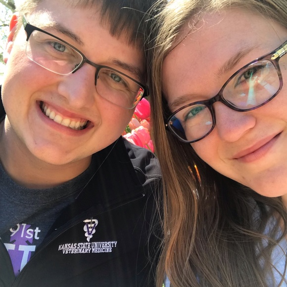 Meet your Posher, Leeanna - Picture 1 of 1